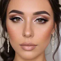 آرایشگری و خدمات اکستنشن مژه، فیبروز قیمتهای ویژه|خدمات آرایشگری و زیبایی|صدرا-فارس, فاز ۱|دیوار