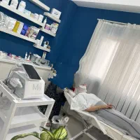 فروش دو عدد تخت سالنی و ترولی