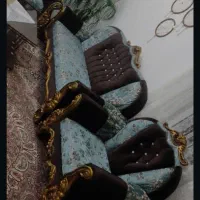 مبل سلطنتی 7 نفره با میز ناهار خوری چهارنفره