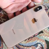 اپل iPhone XS با حافظهٔ ۲۵۶ گیگابایت