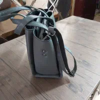 کیف دستی و دوشی زنانه و دخترانه|کیف، کفش، کمربند|رشت, فلسطین|دیوار