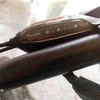 دوچرخه ۲۷ ونیم|دوچرخه، اسکیت، اسکوتر|قدس, شهر‌قدس|دیوار