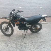 موتور تریل پیشرو ۲۰۰ سی سی