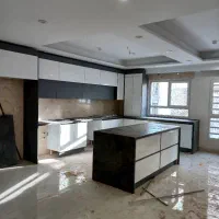 ۱۰۷ متر فول امکانات طبقه اول