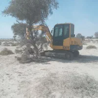 اجاره روزانه و متری بیل مکانیکی ۶۰