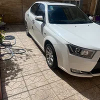 دنا پلاس اتوماتیک، مدل ۱۴۰۲
