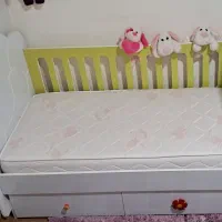 تخت نوزاد و کودک|تخت و صندلی بچه|اردبیل, |دیوار