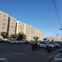 آپارتمان ۷۶ متری مجتمع نرگس ۶ رسالت ۸۱