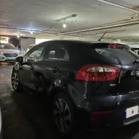 ریو هاچبک ۲۰۱۷ بدون رنگ