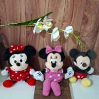 عروسک شخصیت کارتونی