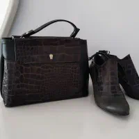 ست کیف وکفش برند چرم طبیعی  بسیار زیبا با رنگ خاص