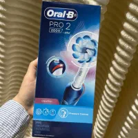 مسواک برقی اورال بی Oral B