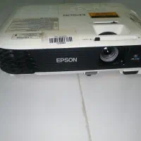 پروژکتور epson همراه با تخفیف|تلویزیون و پروژکتور|نهاوند, |دیوار