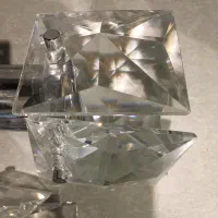 لوستر راهرو و اتاق خواب کریستالی|لوستر و چراغ آویز|تهران, اختیاریه|دیوار