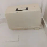 چرخ خیاطی همراه با دینام