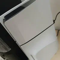 یک دستگاه PS5 به همراه دو عدد دسته