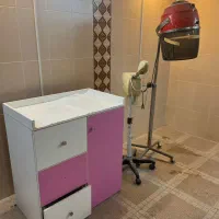 صندلی سالنی|آرایشگاه و سالن‌های زیبایی|فردوسیه, |دیوار