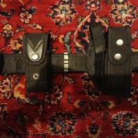 فانوسقه و غلاف دستبند و گاز