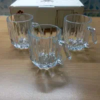 نیم لیوان ایرانی