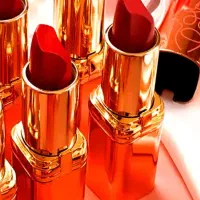 استخدام وزیتور لوازم آرایش با تجربه