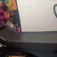 میز تتو و ماساژ