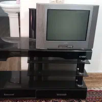 تلویزیون سونی سالم با میز ال سی دی