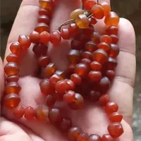 سنگ مهره عقیق یمن کهنه۵۷عدد نگین انگشتر یا گردنبند