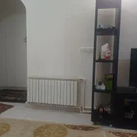 کتابخانه ایستاده