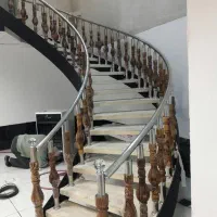 نرده استیل و آلومینیوم راه پله استاتیک حفاظ بانکی|خدمات پیشه و مهارت|شیراز, میانرود|دیوار