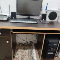 میز کامپیوتر و تحریر