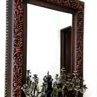 آینه و شمعدان وساعت و کنسول