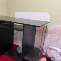 میز کامپیوتر یا تحربر سالم|میز تحریر و کامپیوتر|تربت جام, نظامی|دیوار