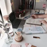 پانسیون مطالعاتی ( ۸ صبح تا ۱۰ شب )/ آشخانه