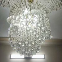لوستر|لوستر و چراغ آویز|اصفهان, خانه اصفهان|دیوار