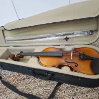 ویولن تی اف ۱۴۲ (tf 142)