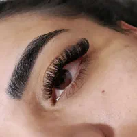 اکستنشن مژه فقط 390 و کاشت مژه بوته ای 220|خدمات آرایشگری و زیبایی|شیراز, فضل‌آباد|دیوار