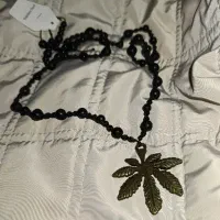 گردنبند با پلاک معروف  دست ساز