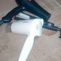 دو عدد سشوار و یک عدد اتو مو سالم و درحد نو هستن