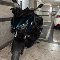 Xmax 1401|موتورسیکلت|تهران, درختی|دیوار