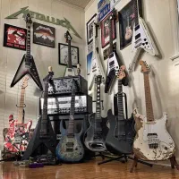 گیتاریست-درامر-بیسیست