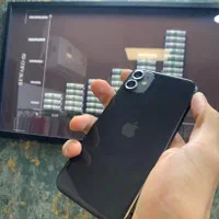 iPhone 11 با حافظهٔ ۱۲۸ گیگابایت