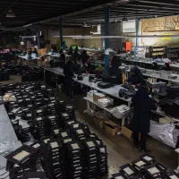 استخدام کارگر ساده خانم و آقا|استخدام صنعتی، فنی، مهندسی|مشهد, شهرک صنعتی توس|دیوار