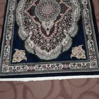 یک عددجلودرب خونه یک دریک نیم|فرش|الیگودرز, |دیوار