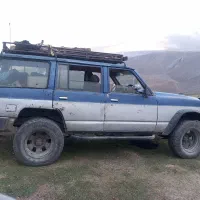 نیسان پاترول 4 در 6 سیلندر، مدل ۱۳۶۸