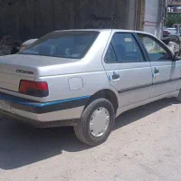 پژو ۴۰۵ نقره ای
