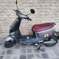 موتور سیکلت برقی