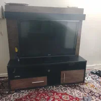 میز تلویزیون و آرایش