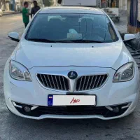 برلیانس H330 اتوماتیک موتور بزرگ