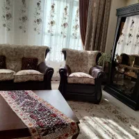 نیم ست راحتی چرم طبیعی چهارنفره