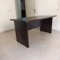میز اداری کارکرده